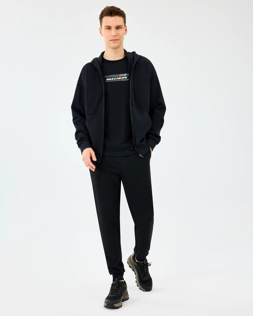 Skechers M Essential Full Zip Hoodie Sweatshirt Erkek Siyah Sweatshirt S2610014-3817 Siyah