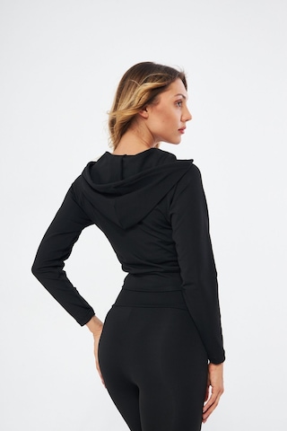 Lesa Wear Kapüşonlu Içi Polarlı Yumuşacık Şardonlu Kaşkorse Crop Likralı Sweatshirt Siyah