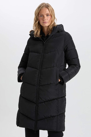 DeFacto Su İtici Uzun Şişme Mont Parka Isı Yalıtımlı Kapüşonlu Kapitoneli fermuarlı Cepli A3174AX24WNBK27 Siyah