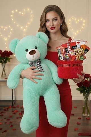 3 Lü Kadınlar Günü Hediye Seti 90 Cm Peluş Ayı, Love Çikolata Sepeti & Mavi Peluş Ayıcık Buketi 37641262