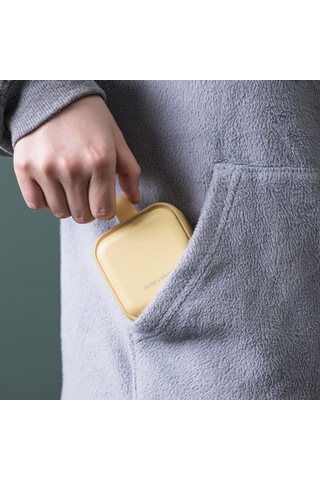 Ditmo Kapaklı 4 Bölmeli Taşınabilir Sarı İlaç Kutusu Sarı