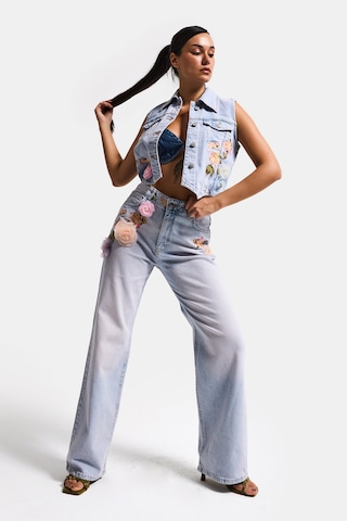 it's basic Kadın Kot Rengi 4s6-89 Straight Fit Gül Ve Nakış Detaylı Özel Tasarım Denim Jean Mavi