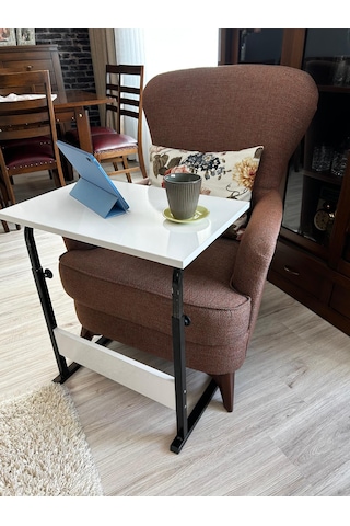 Yükseklik Ayarlı Laptop Sehpası 60x40 Beyaz Renk Mdf Malzeme Beyaz