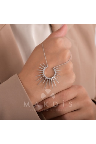 0.40 Karat Fantezi Pırlanta Kolye