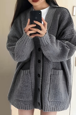 Cool Tarz Kadın Oversize Cepli Düğmeli V Yaka Triko Hırka Füme Füme