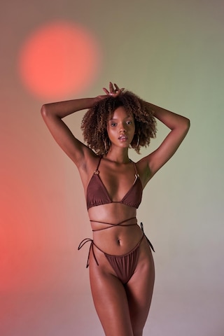 Holly Lolly Üçgen Bağcıklı Ayarlanabilir Delphi Bikini Üstü Kahverengi