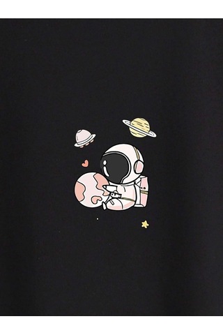 Kadın Siyah Oversize Astronot Baskılı T-shirt Siyah