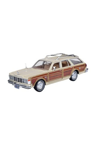 73331 1:24 1979 Chrysler Lebaron Town Country