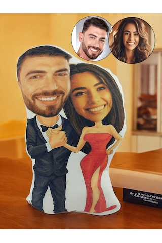 Kişiye Özel Mutlu Çift Tasarımlı Şekilli Yastık Çok Renkli