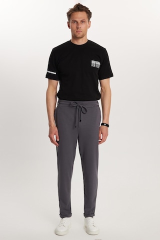Tudors Erkek Slim Fit Pamuklu Beli Bağlamalı Yan Cepli Katlamalı Paça Jogger Antrasit Pantolon-33813 Antrasit
