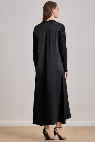 Dökümlü Siyah Saten Elbise Siyah