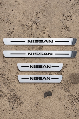 Nissan Uyumlu Özel Kapı Eşik Yazısı Krom