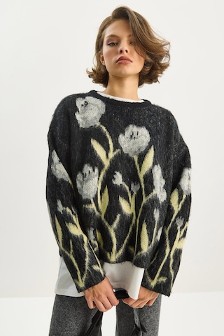 Shade Kadın Bisiklet Yaka Çiçek Desenli Şardonlu Oversize Triko Kazak 4915 60283587 - Siyah