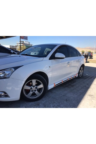 Chevrolet Cruze Marşpiyel Takımı (spor Model)