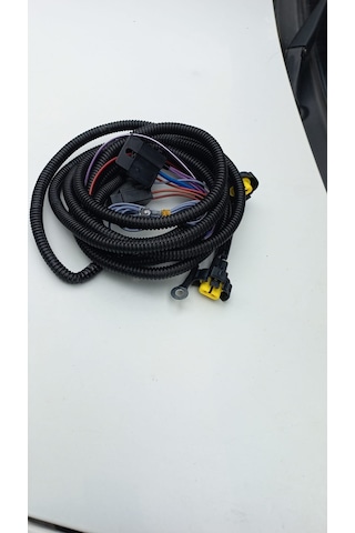 Fiat Egea Sis Far Tesiati Komple Hazır Şekilde