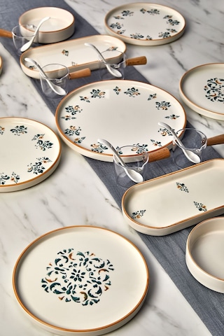 Kitchen Life 23 Parça 6 Kişilik D-Harma Stackable Kahvaltı Takımı - Sosluklu ve Kaşıklı Kahvaltılık Sunum Seti Beyaz