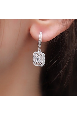 Starlight Diamond Zirkon Taş Ortası 3 Baget Pırlanta Montür Gümüş Küpe