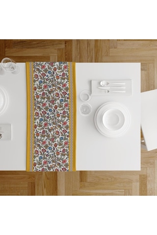 Colorful Flowers Runner 140x45cm Renkli Çiçek, Ince Keten Uluslararası Yıkama Ve Solmama Sertifikası Çok Renkli