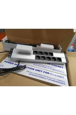 19" 2U 9'Lu Schuko Sigortalı Alüminyum  Priz (12 ADET)