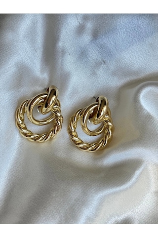 Burgu Halka Detaylı Gold Renk Küpe Altın
