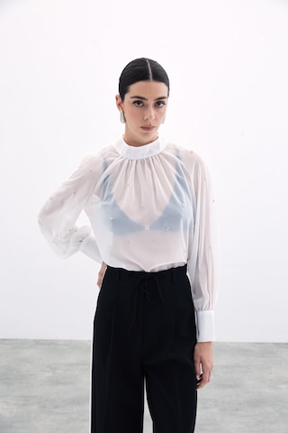 Sateen Taş Detaylı Transparan Bluz - Ekru-135759 Ekru