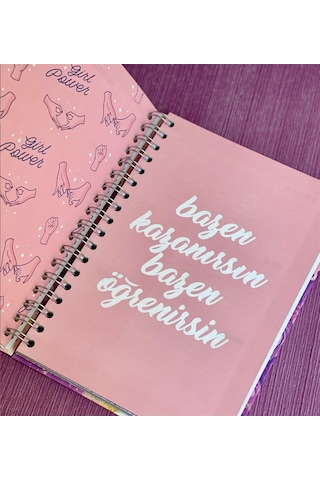 Hayallerinin Peşinden Git Tasarımlı Konuşan  Ajanda