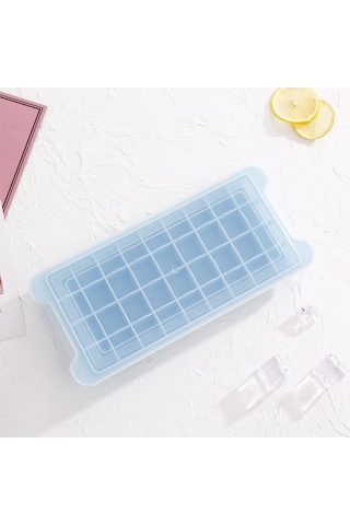Konesam Güvenli Silikon Ve Pp Malzeme 36 Hücrelü Buzluk, Ev Ve Bar Kullanıma Uygun Kapaklı Mavi Buz Kutusu Çok Renkli