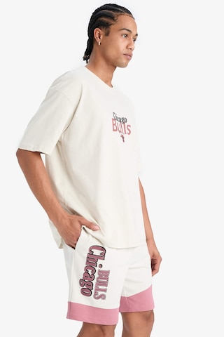 DeFactoFit NBA Chicago Bulls Oversize Geniş Kalıp Bisiklet Yaka Sırt Baskılı Kısa Kollu Tişört E2185AX25SMBG810