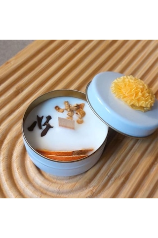 Uretti - Ayşe 7362 0535 El Yapımı Bitkisel Kokulu Metal Kutuda Mum - 3 X 7 Cm Beyaz