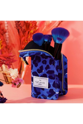 The Flat Lay Co. Ayaklı Fırça Kutusu, Makyaj Fırçalarınız İçin Akıllı Saklama