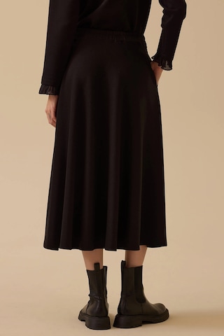 Seçil Kadın Elastik Bel Cepli Kloş Etek 1004 Siyah Siyah