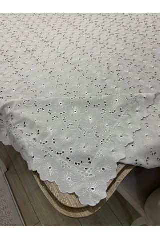 Brode Nakış Işlemeli Dertsiz Masa Örtüsü 150x250 Gri