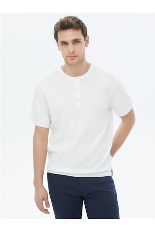 Ekru Hakim Yaka Jakarlı Triko Ekru