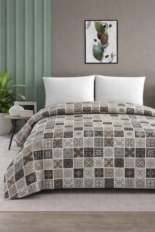 Çift Kişilik Pike Yatak Örtüsü %100 Pamuk 220x230 Kahverengi Çift Kişilik Pike Yatak Örtüsü %100 Pamuk 220x230 Kahverengi