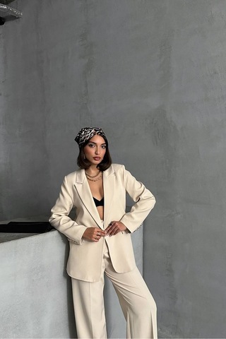 Neşeli Butik Kadın Gold Düğme Detaylı Blazer Ceket Nbg077 Bej