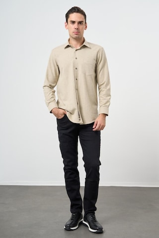 Açık Bej Uzun Kol Düz Gabardin Sert Yaka Cepli Pamuklu Classic Comfort Fit Gömlek 1004245168 Açık Bej