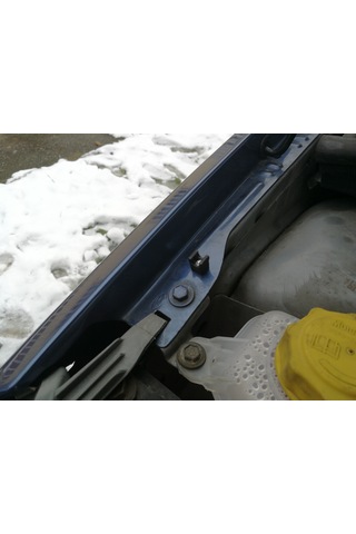 Ford Fiesta Mk5 Facelift Kaput Tutucu Klipsleri 2li Set