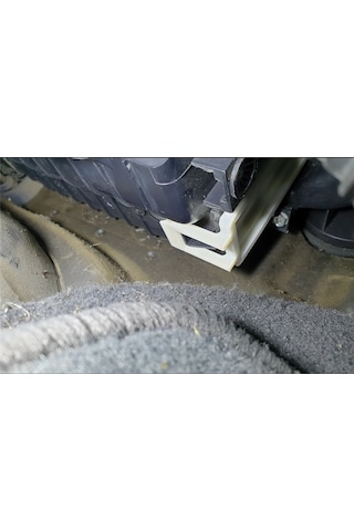 Renault Laguna 3 Polen Filtresi Kapağı