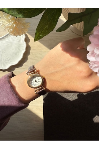 Retro Minimal Deri Kordon Vintage Kadın Kol Saati Kelebek Model Altın