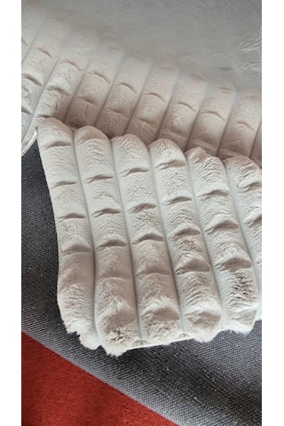 Dekoratif Bubble Peluş Post Halı Beyaz 111p Beyaz