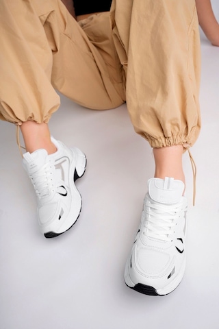 Mcdark Yüksek Taban Beyaz Siyah Günlük Sneakers Ayakkabı