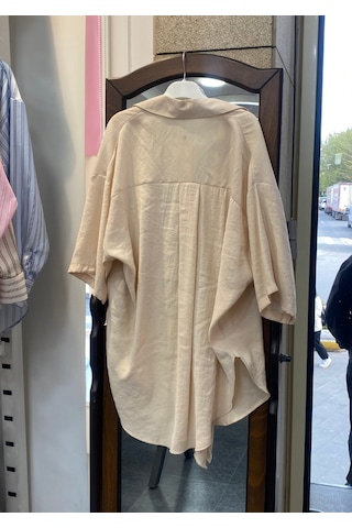 Pera Moda Önden Bağlamalı Uzun Kimono Yazlık İnce Gömlek Hırka Modeli Bej Pera Moda Önden Bağlamalı Uzun Kimono Yazlık İnce Gömlek Hırka Modeli Bej