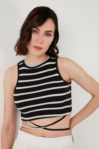 Lela Çizgili Slim Fit Bağlama Detaylı Bayan Crop 5865715 Siyah-Beyaz