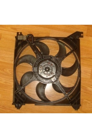Hyundaı Santa Fe 01/05 Radyatör Fan Davlumbazı Komple 2.0crdı/2.4 16v/2.7 V6 7 Kanat Tyg