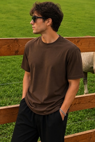 Tarz Cool Erkek Regular Fit Bisiklet Yaka Basic Tişört 2 İplik Şardonsuz %100 Pamuk Günlük Rahat T-shirt Kahverengi