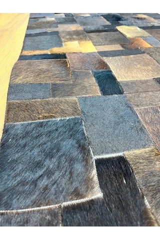 Büyük Parçalı Dana Derisi Patchwork Halı 80x140 Diğer