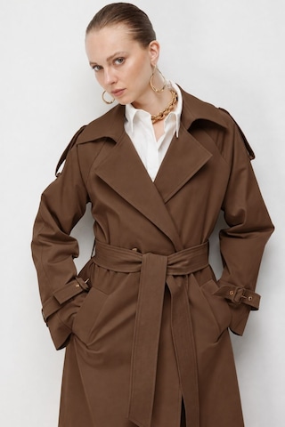 Mizalle Dikiş Detaylı Apoletli Kahverengi Trençkot