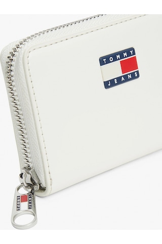 Tommy Hilfiger Tjw Must Küçük Fermuarlı Kadın Beyaz Cüzdan Aw0aw18089ybı Beyaz