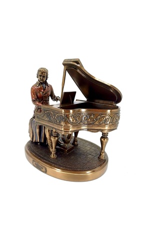 Wolfgang Amadeus Mozart Biblosu