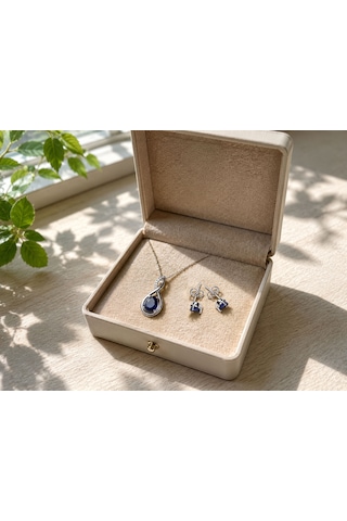 925 Ayar Su Damlası Pırlanta Model Safir Taşlı Gümüş Kolye Küpe Set Beyaz